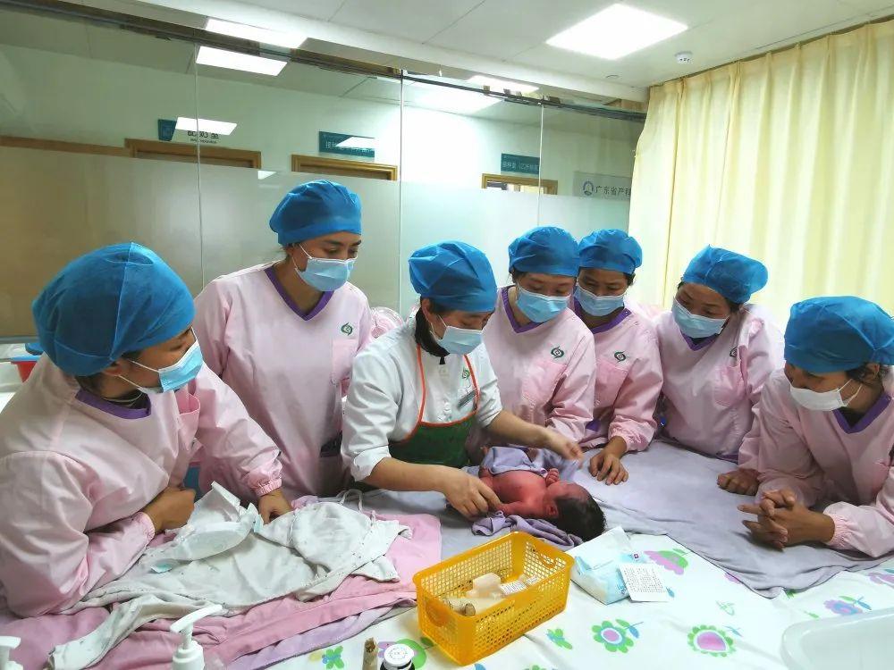 涿州市妇婴监护型护送